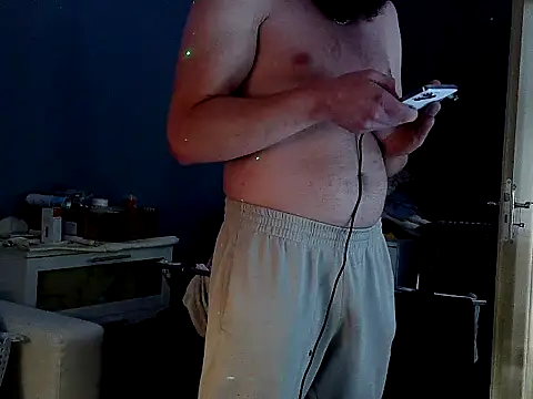 donhulio482 online show from September 9, 2025, 5:51 am