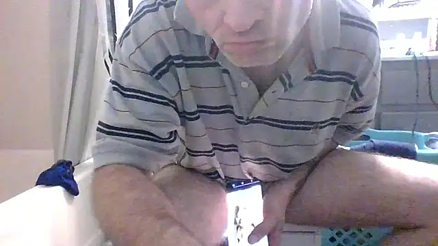 Snapshot of jaxx12369 chatting on November 17, 2025, 6:19 am jaxx12369 online show from November 17, 2025, 6:19 am