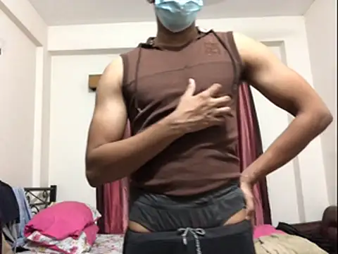 Zeuhorny online show from May 28, 2026, 8:28 pm