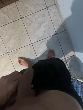 Snapshot of vintin21cm chatting on November 8, 2025, 1:17 am vintin21cm online show from November 8, 2025, 1:17 am