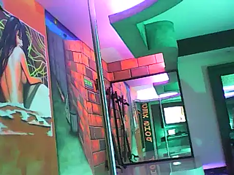 Snapshot of kandyloves chatting on December 28, 2024, 8:48 am kandyloves online show from December 28, 2024, 8:48 am