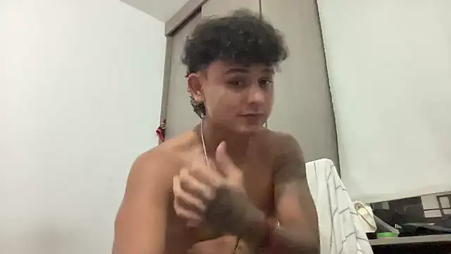 bob petterson online show from November 30, 2025, 1:31 am