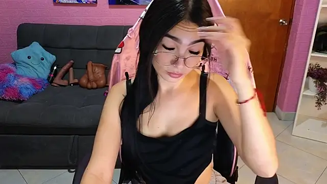 Snapshot of keity_moon chatting on January 17, 2026, 2:44 pm keity moon online show from January 17, 2026, 2:44 pm