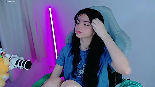 stephybrown online show from September 9, 2025, 10:42 pm