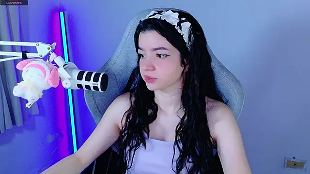 stephybrown online show from November 30, 2025, 10:25 pm