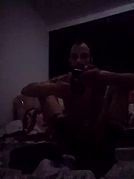 denisxlRo online show from February 25, 2025, 9:02 pm