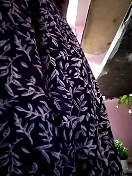 Snapshot of Ruksar-Pathan chatting on April 22, 2026, 6:42 pm Ruksar-Pathan online show from April 22, 2026, 6:42 pm