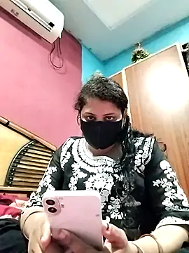 Snapshot of Ruksar-Pathan chatting on July 5, 2026, 8:54 am Ruksar-Pathan online show from July 5, 2026, 8:54 am