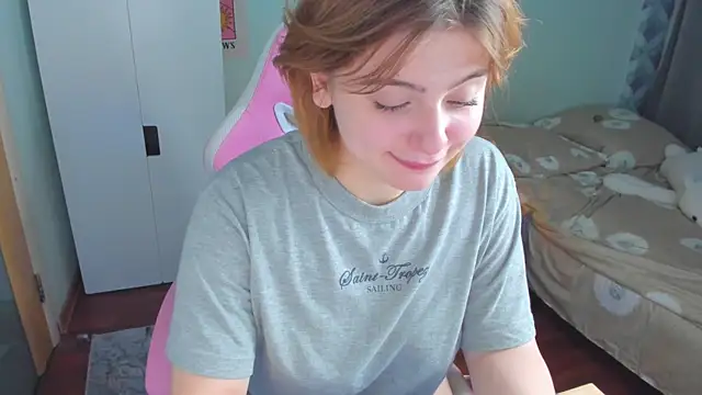 Snapshot of debratover chatting on December 20, 2024, 12:30 am debratover online show from December 20, 2024, 12:30 am