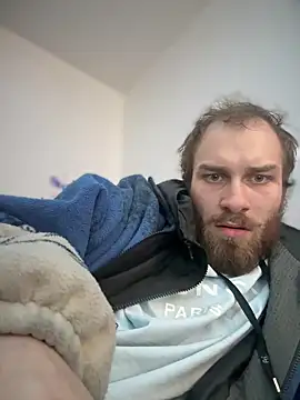 pervy devil online show from December 17, 2024, 9:17 am