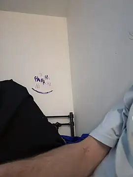 pervy devil online show from December 18, 2024, 3:33 pm