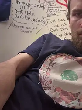 pervy devil online show from January 1, 2025, 9:07 am