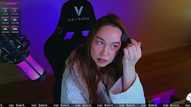 Emili1- online show from March 19, 2026, 10:41 am