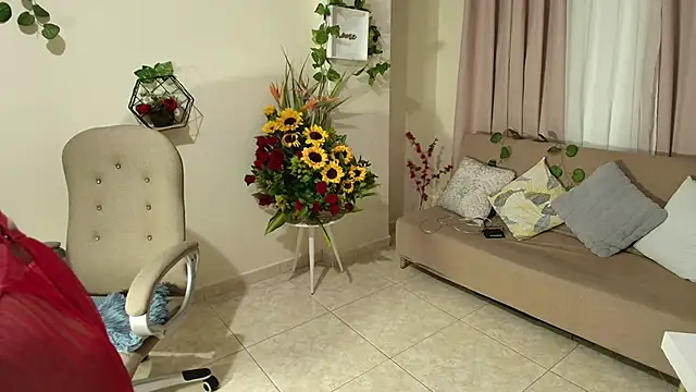 amelyaDreams online show from February 18, 2025, 7:30 pm