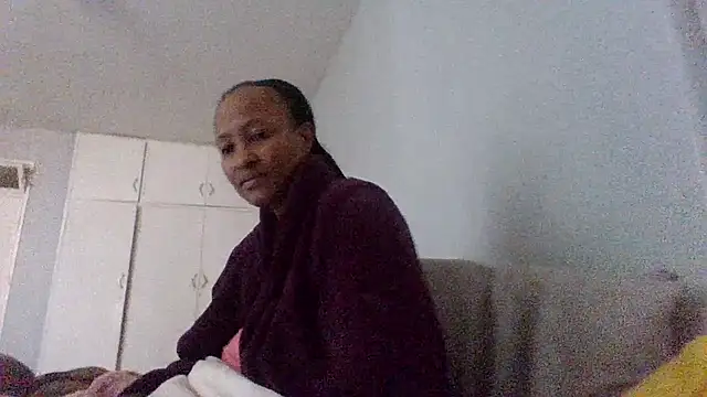 BabeAssXX online show from March 20, 2026, 5:23 am