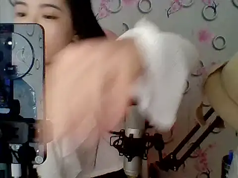 Nana-68 online show from March 18, 2025, 5:09 am