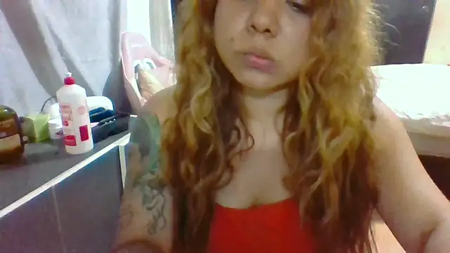 Jennxdolls online show from December 27, 2024, 4:26 am