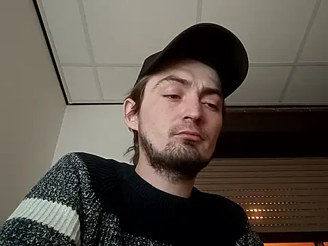 Wesleymodel online show from March 16, 2026, 10:47 pm