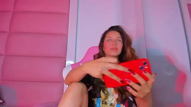 little-Emma online show from March 19, 2025, 3:09 am