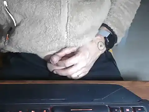 Adri gard online show from February 8, 2025, 10:51 pm