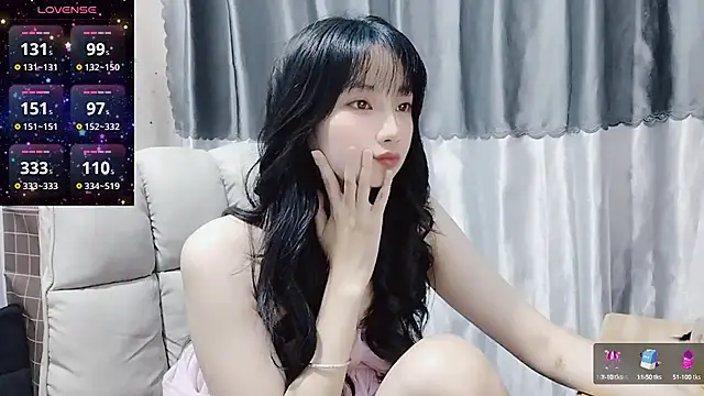 Snapshot of Nery_Asian chatting on January 8, 2025, 2:03 am Nery Asian online show from January 8, 2025, 2:03 am