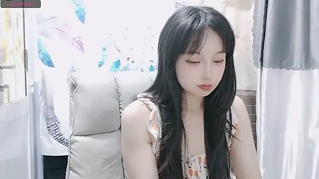 Snapshot of Nery_Asian chatting on January 9, 2025, 3:04 am Nery Asian online show from January 9, 2025, 3:04 am