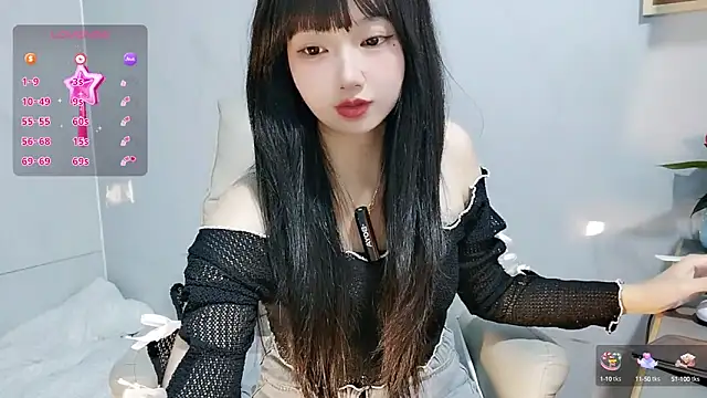 Snapshot of Nery_Asian chatting on September 19, 2025, 2:57 am Nery Asian online show from September 19, 2025, 2:57 am
