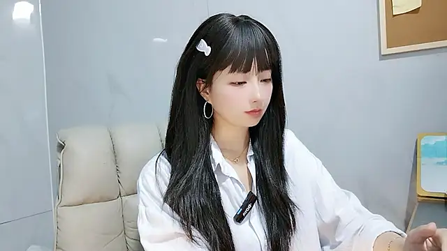 Snapshot of Nery_Asian chatting on September 25, 2025, 5:00 am Nery Asian online show from September 25, 2025, 5:00 am