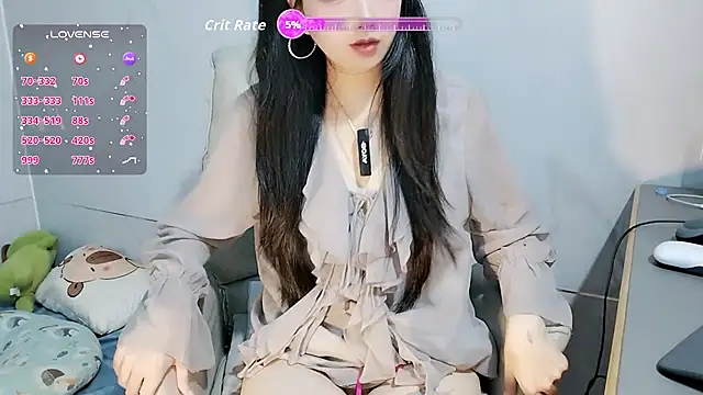 Snapshot of Nery_Asian chatting on October 7, 2025, 3:04 am Nery Asian online show from October 7, 2025, 3:04 am