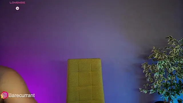 sochnagirls online show from March 3, 2025, 11:14 pm