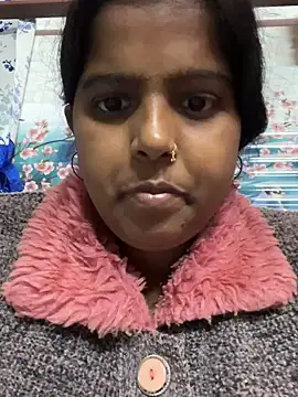 Snapshot of Beauty-queen chatting on January 17, 2025, 1:24 pm Beauty-queen online show from January 17, 2025, 1:24 pm
