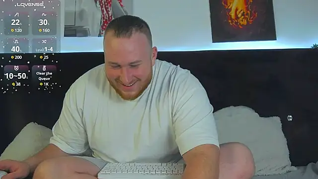 Snapshot of RoddyStill chatting on January 7, 2025, 7:42 am RoddyStill online show from January 7, 2025, 7:42 am