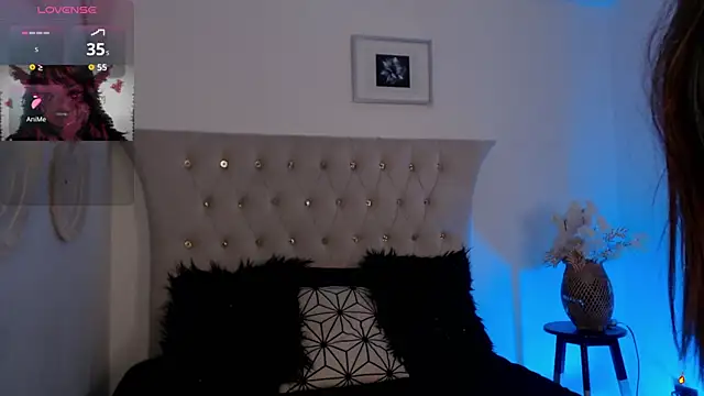 Snapshot of Tifanny_Sweett chatting on September 29, 2025, 3:17 pm Tifanny Sweett online show from September 29, 2025, 3:17 pm