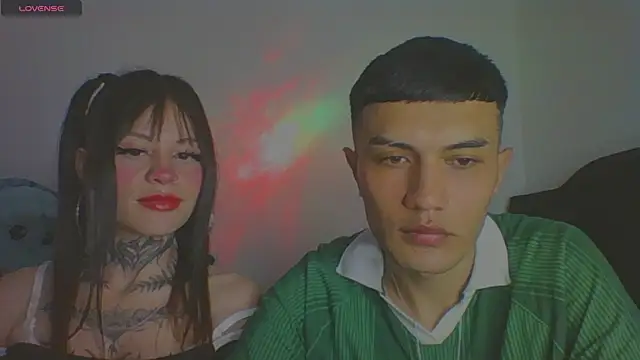 Snapshot of Tifanny_Sweett chatting on October 27, 2025, 3:10 am Tifanny Sweett online show from October 27, 2025, 3:10 am