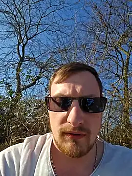 Snapshot of Relsxboy chatting on March 21, 2025, 3:13 pm Relsxboy online show from March 21, 2025, 3:13 pm