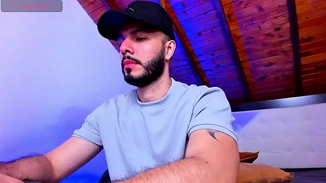 Tom Bailey online show from April 5, 2026, 1:19 pm