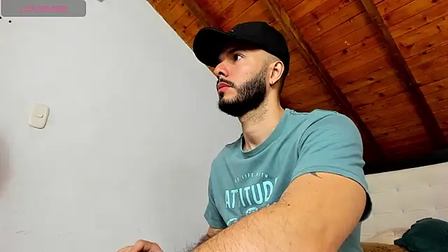 Tom Bailey online show from April 18, 2026, 1:04 pm