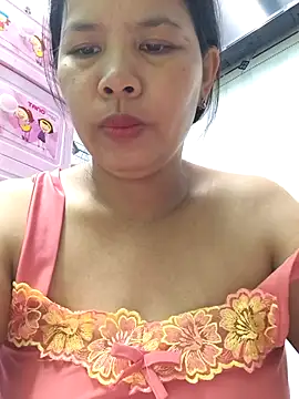 Lanyingxin18 online show from February 4, 2026, 6:58 pm