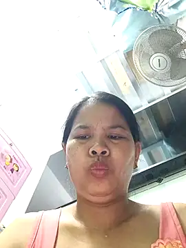 Lanyingxin18 online show from February 6, 2026, 10:57 pm