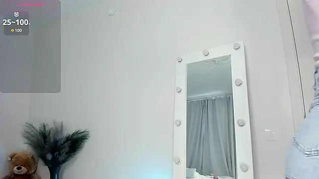 lookkeyhole online show from September 16, 2025, 2:40 pm