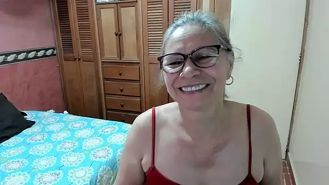 Snapshot of Carlaa-69 chatting on March 3, 2025, 9:26 pm Carlaa-69 online show from March 3, 2025, 9:26 pm