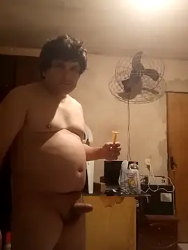 Claudiop2061 online show from October 15, 2025, 8:42 pm