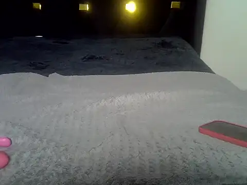 Snapshot of Its_tyra chatting on February 16, 2026, 5:20 pm Its tyra online show from February 16, 2026, 5:20 pm