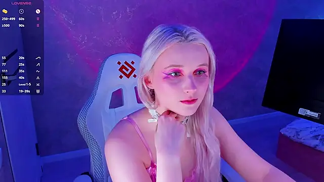 SweeteRose Royce online show from January 13, 2025, 4:08 pm