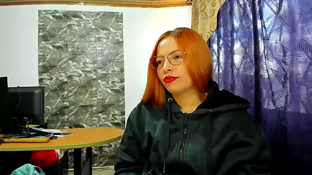 Snapshot of THEBOSSLARA chatting on January 25, 2025, 3:41 pm THEBOSSLARA online show from January 25, 2025, 3:41 pm