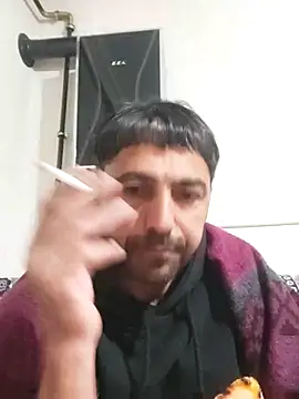 Snapshot of Muratcanik44 chatting on February 19, 2026, 2:07 am Muratcanik44 online show from February 19, 2026, 2:07 am