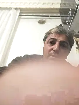 Muratcanik44 online show from April 21, 2026, 11:29 pm