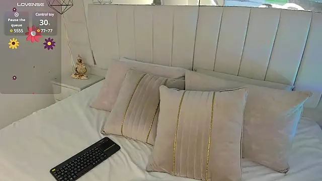 1m dalhia online show from February 1, 2025, 10:02 pm