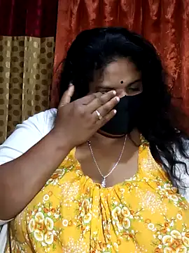 Snapshot of Dusto_Meye chatting on January 10, 2025, 2:23 pm Dusto Meye online show from January 10, 2025, 2:23 pm
