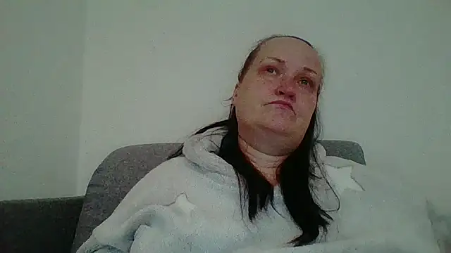  squirty cum lady  online show from September 28, 2025, 4:12 pm